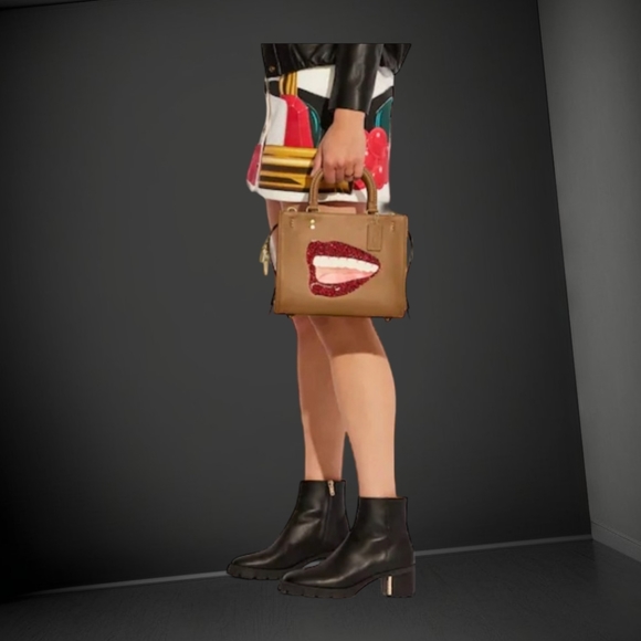 ☆MUST SELL-WILL TAKE ANY OFFERS☆ Coach X Tom Wesselmann Rogue25 NWT - Picture 3 of 8